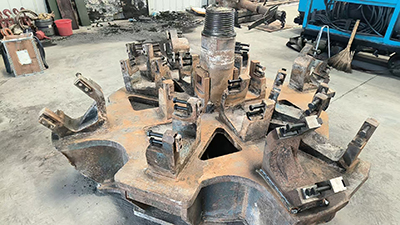 溜井钻进扩孔刀盘